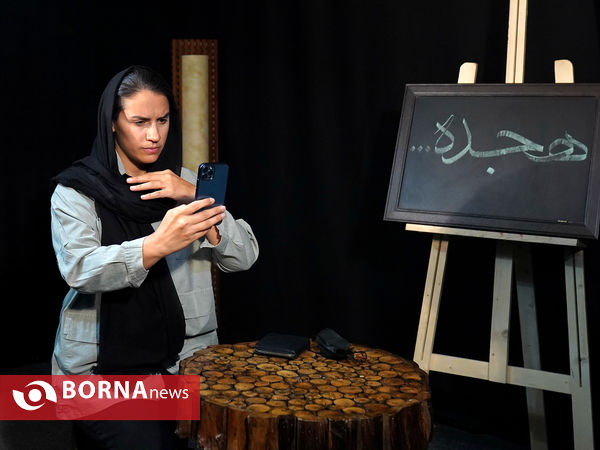 حضور نیلوفر اردلان در خبرگزاری برنا