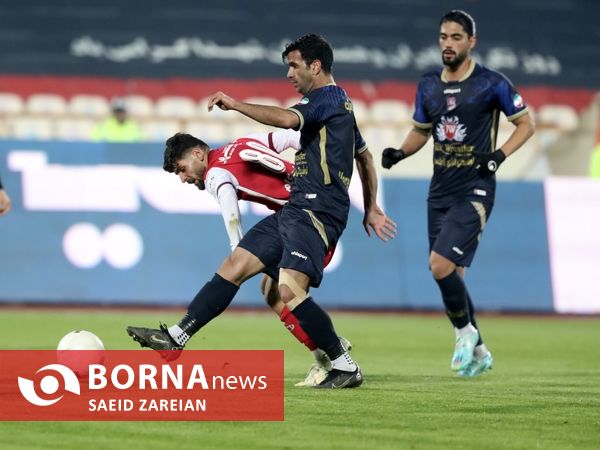 دیدار تیم های پرسپولیس تهران - نساجی مازندران