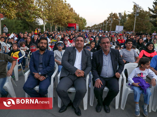 در حاشیه همایش پیاده روی روز ملی آتش نشانی