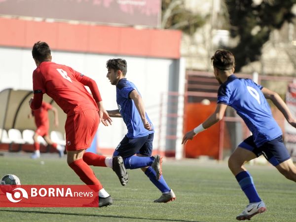 دیدار تیم‌های فوتبال نوجوانان پرسپولیس 2-  نوجوانان استقلال 0