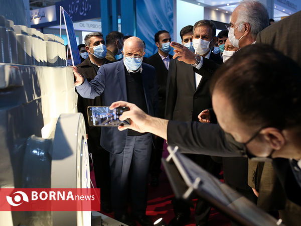 بازدید جهانگیری از نمایشگاه بین المللی نفت، گاز، پالایش و پتروشیمی