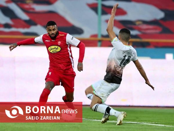 دیدار تیم های فوتبال پرسپولیس_ مس رفسنجان