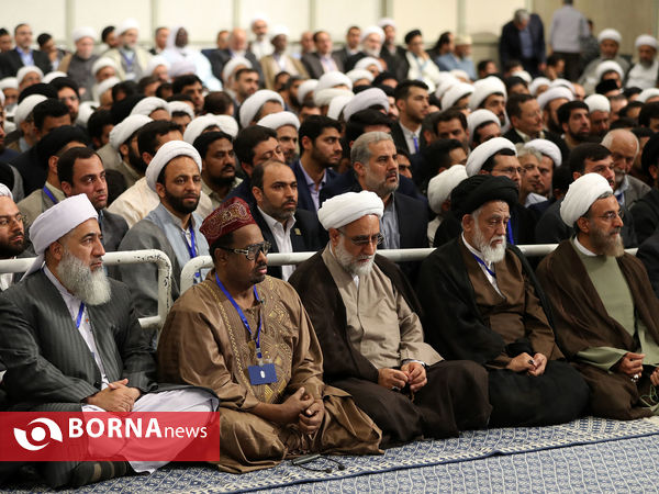 دیدار اعضای کنگره نقش شیعه درگسترش‌علوم‌اسلامی با رهبرانقلاب