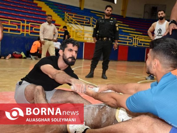 مسابقات چوب کشی در گرگان