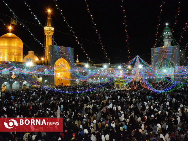 حرم مطهر رضوی  درشب میلاد امام رضا(ع)