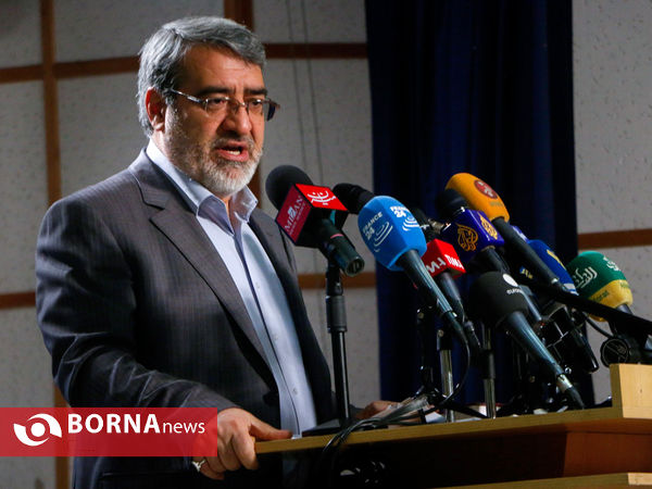 نشست خبری وزیر کشور در ستاد انتخابات کشور