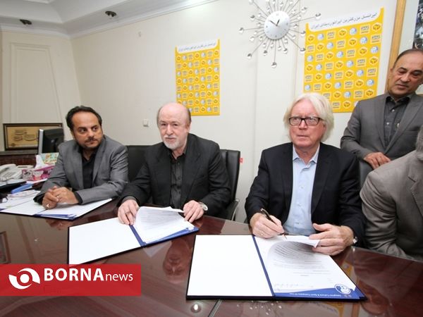 امضاء قرارداد سرمربی جدید تیم فوتبال باشگاه استقلال