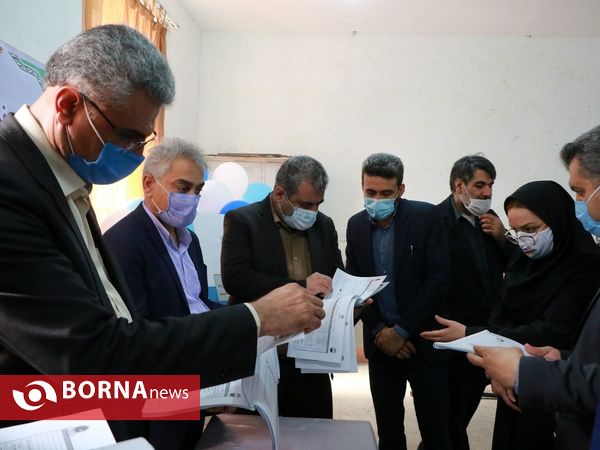 مراسم رونمایی از سند برنامه سالانه آموزش و پرورش آبادان