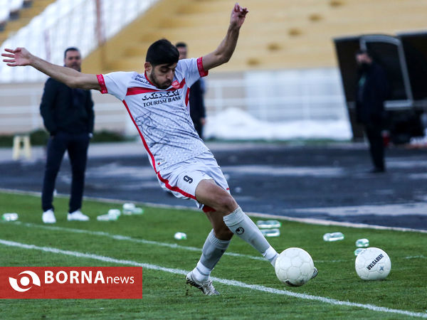 دیدار تیم های پدیده و پرسپولیس