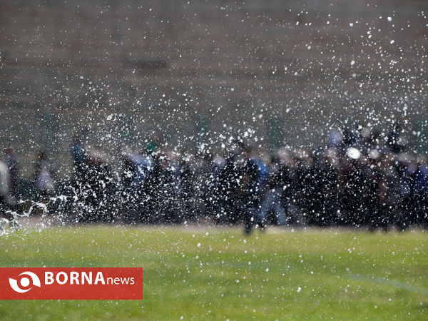 تشییع پیکر جعفر کاشانی پیشکسوت فوتبال