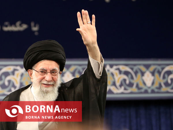 دیدار جمعی از روحانیون، مبلغان و اساتید حوزه‌های علمیه کشور با مقام معظم رهبری