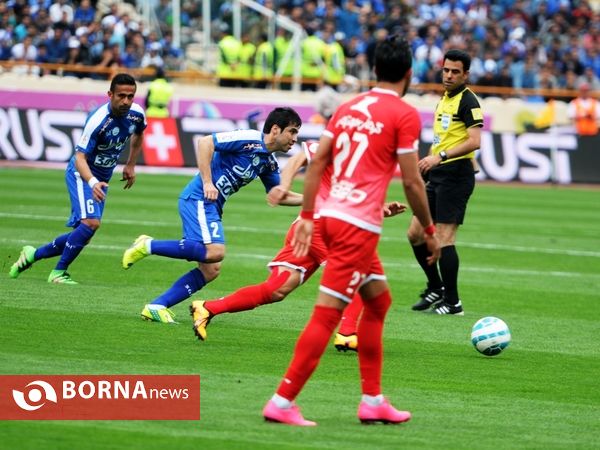 دیدار تیم های استقلال تهران - پرسپولیس تهران