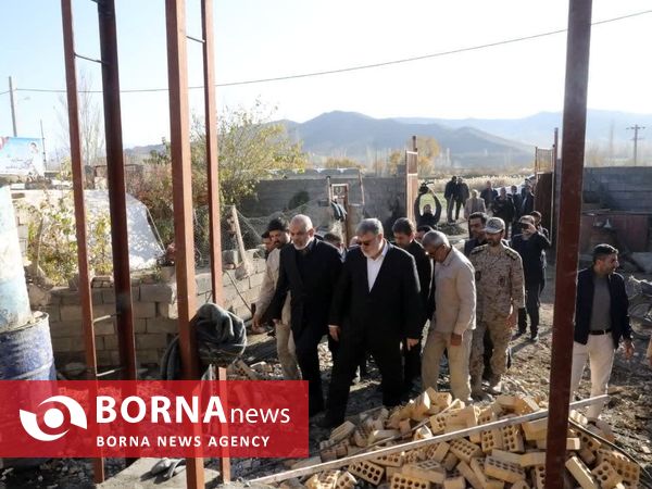 بازدید وزیر کشور از روند بازسازی مناطق زلزله زده خوی