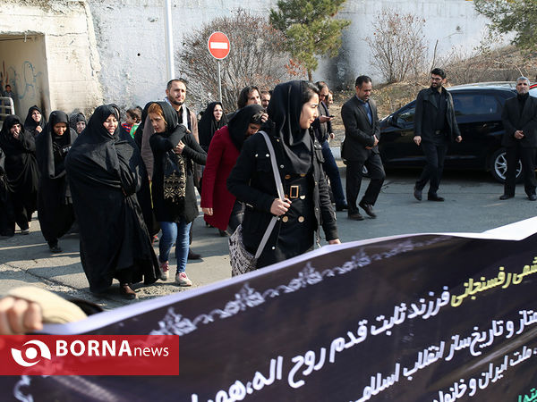 در حاشیه تدفین آیت الله هاشمی رفسنجانی - حرم مطهر امام خمینی(ره)