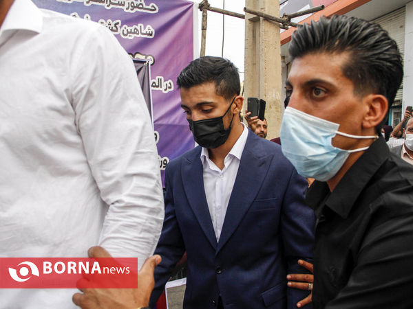 استقبال مردم از قهرمانان فرنگی کار شیرازی