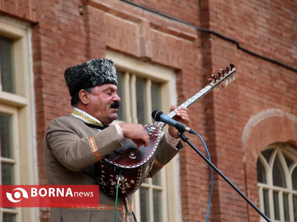 مراسم نوروزگاه آذربایجان غربی در مدرسه تاریخی ۲۲ بهمن ارومیه