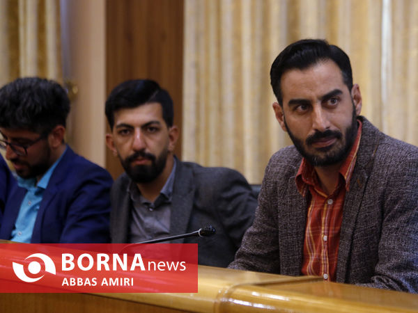 نشست هم اندیشی «فارس در قله» 