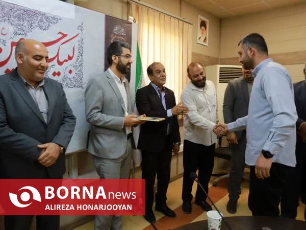 تجلیل از کارگران واحدهای تولیدی و صنعتی اروند