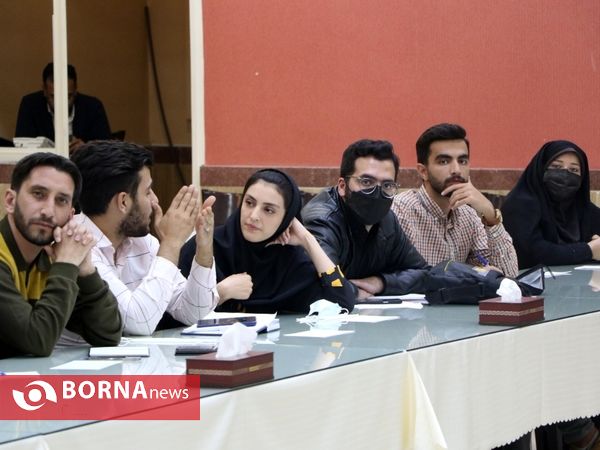 نشست هم اندیشی دبیران سازمان های مردم نهاد جوانان استان آذربایجان‌غربی