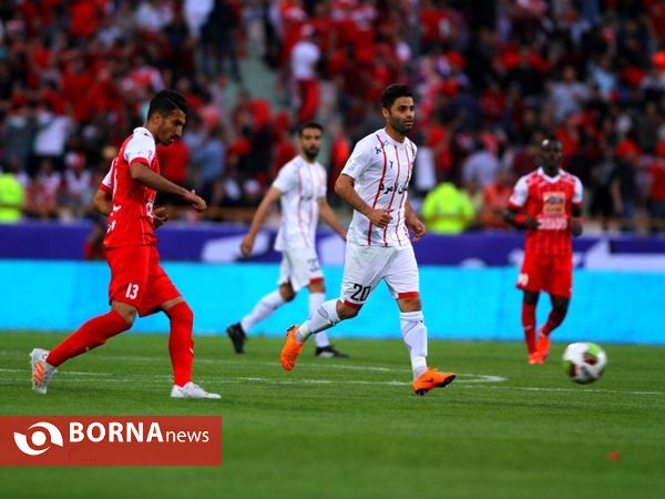 دیدار تیم های فوتبال پرسپولیس- سپیدرود رشت