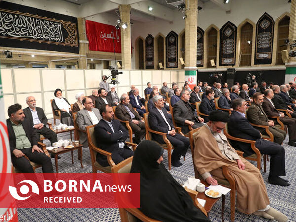 دیدار رئیس‌جمهور و اعضای هیئت دولت با رهبر انقلاب