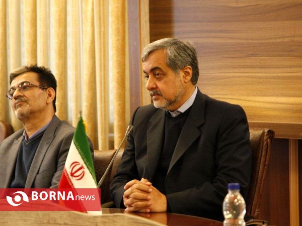 نشست مدیرکل ارشاد گیلان با مدیران رسانه ها در لاهیجان