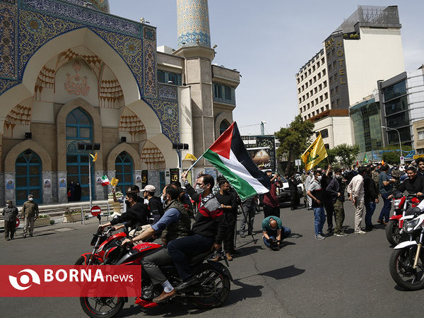 راهپیمایی خودرویی روز قدس در میادین اصلی تهران