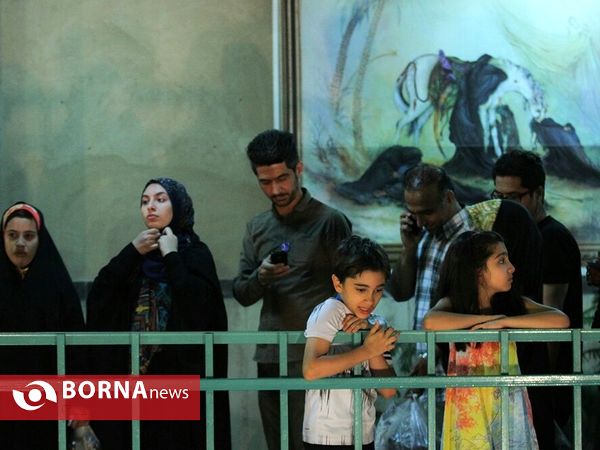 انتخابات رياست جمهوري و شوراي شهر و روستا در حسينيه جماران