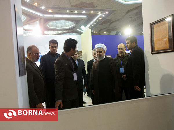 بازدید رئیس جمهوری از نمایشگاه مطبوعات