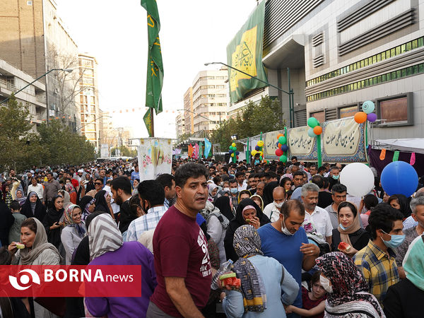 مهمانی ۱۰ کیلومتری به مناسبت عید غدیر