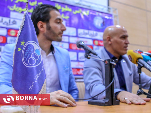 نشست خبری سرمربی باشگاه استقلال