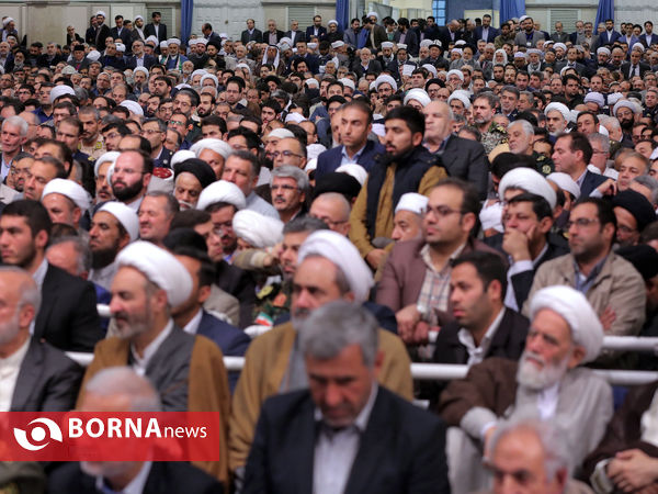 دیدار مسئولان نظام و میهمانان کنفرانس وحدت اسلامى‌ با رهبر انقلاب