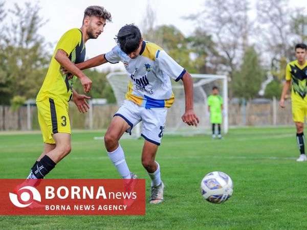 دیدار تیم های فوتبال بامداد  اراک- بصیر اهواز