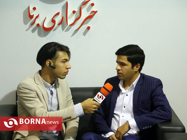 روز پایانی نمایشگاه مطبوعات در غرفه برنا- ۱