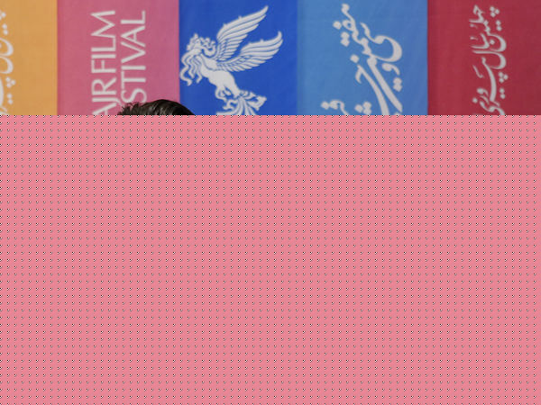 دومین روز جشنواره فیلم فجر با حضور عوامل فیلم ((درخونگاه))