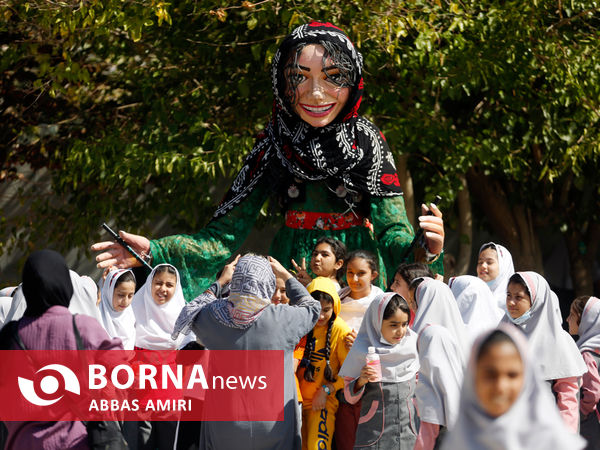 جشنواره ملی نمایش های خیابانی شهروند کودک شیراز