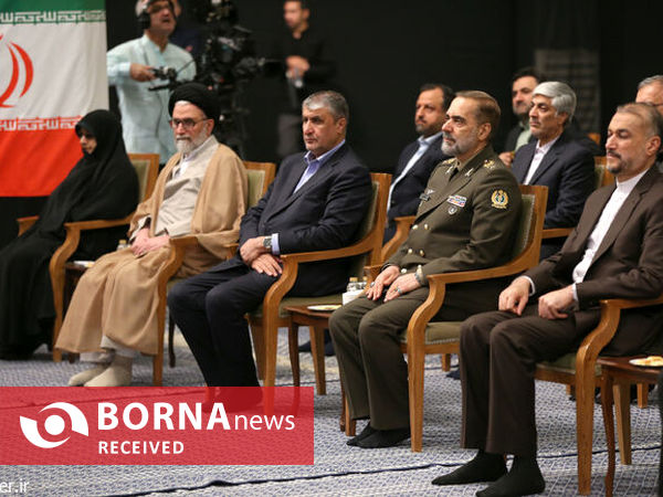 دیدار رئیس‌جمهور و اعضای هیئت دولت با رهبر انقلاب