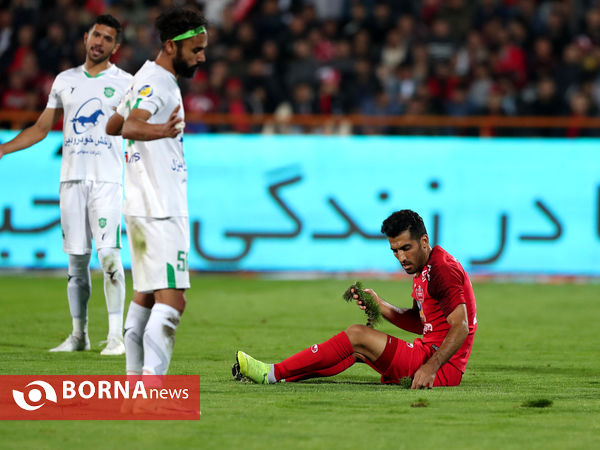 دیدار تیم های پرسپولیس تهران - ماشین سازی تبریز