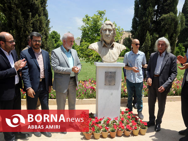 رونمایی از سردیس بزرگان صنایع دستی و هنرهای سنتی در شیراز