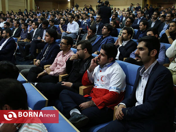 ضیافت افطار رییس جمهوری با جوانان و دانشجویان