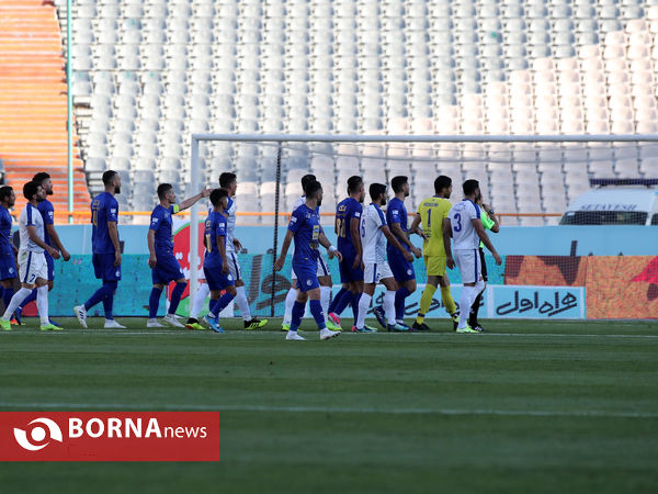 دیدار تیم های استقلال تهران - گل گهر سیرجان