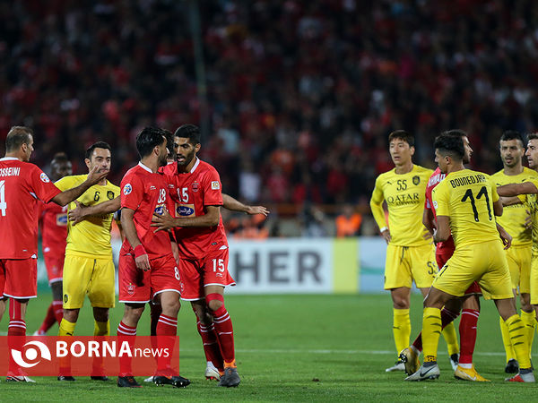 دیدار تیم های فوتبال پرسپولیس - السد