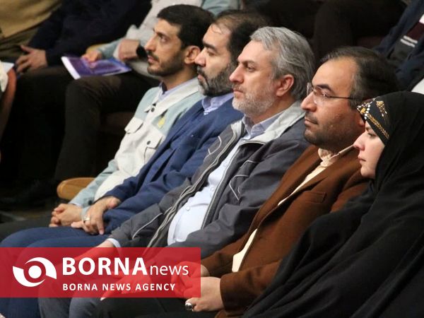 آئین رونمایی از ورق فولادی زنگ نزن در مجتمع فولاد مبارکه اصفهان