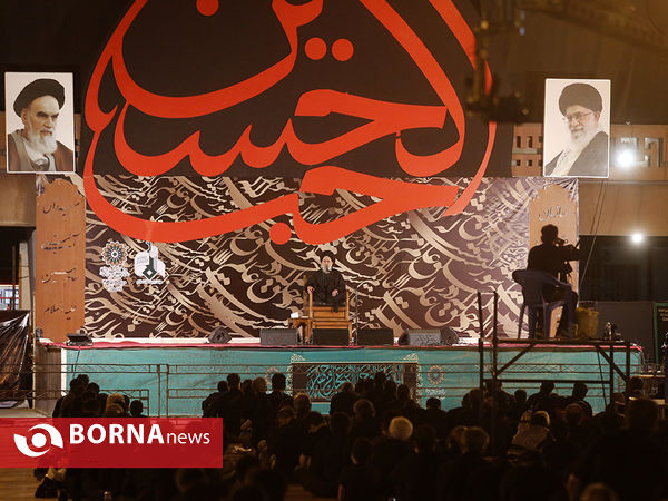 عزاداری شب تاسوعا در میدان امام حسین (ع)