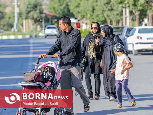 بدرقه زائران اربعین در اراک 