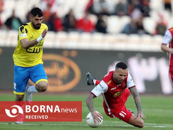 دیدار تیم های فوتبال پرسپولیس - نفت مسجدسلیمان