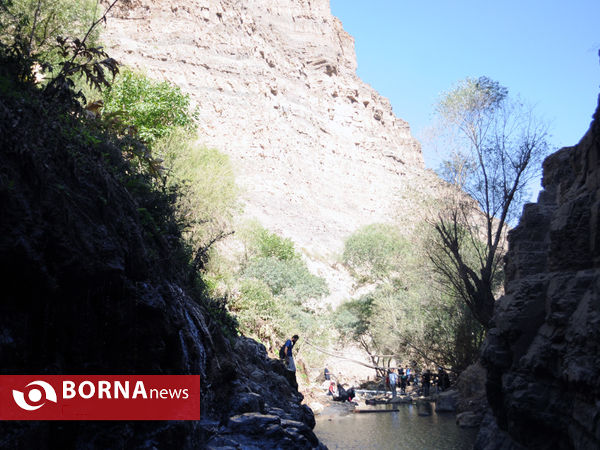 در مسیر ارنگه جاده چالوس با خبرنگاران غرب تهران