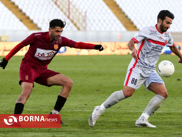 دیدار تیم های پدیده و پرسپولیس