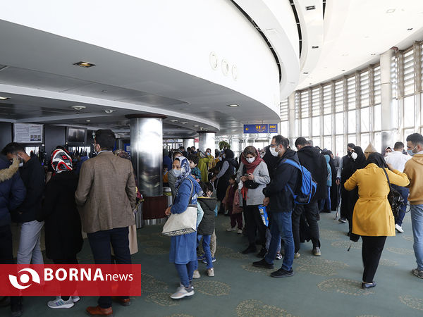 بازدید نوروزی مسافرین از برج میلاد