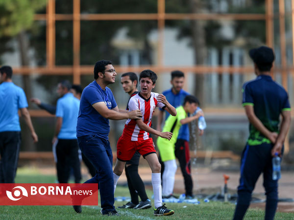 مسابقات فوتبال لیگ پرشین